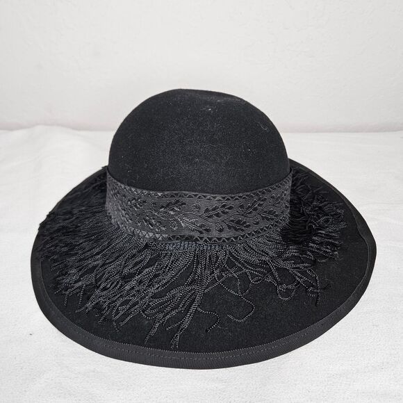 Vintage Dobbs Doeskin Fifth Avenue Black Felt Hat Fringe Floral Band Wool USA - Picture 1 of 6